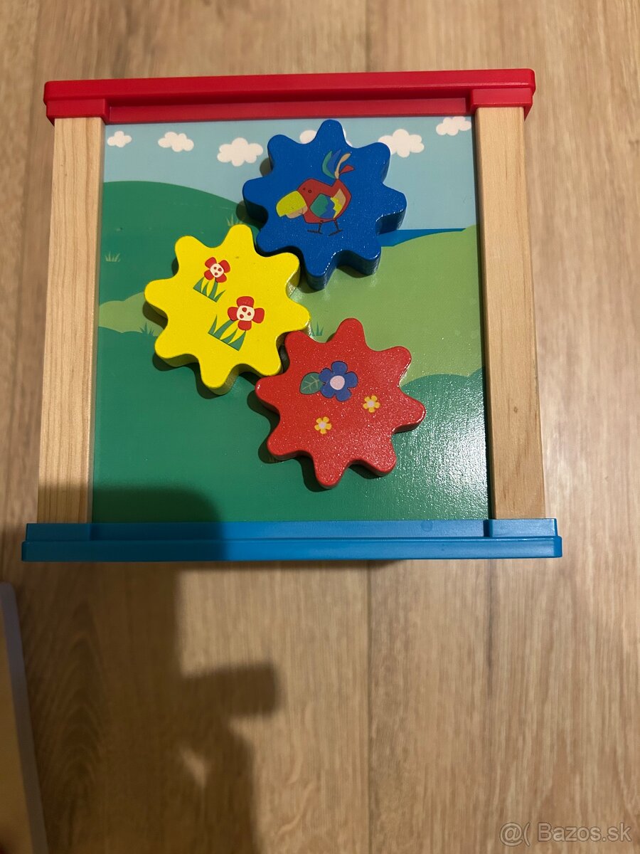 Drevená interaktívna hračka - 2