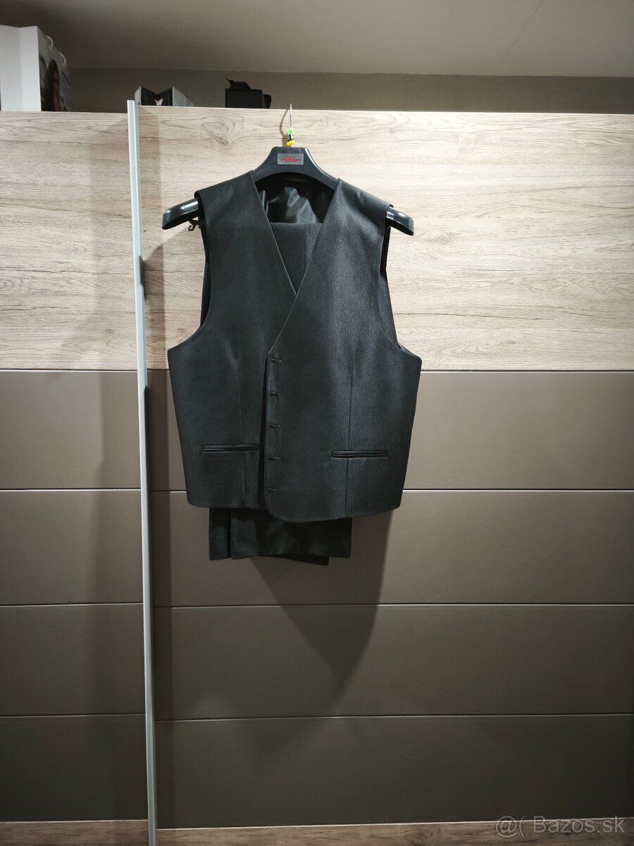 Pánsky oblek cierny - 2