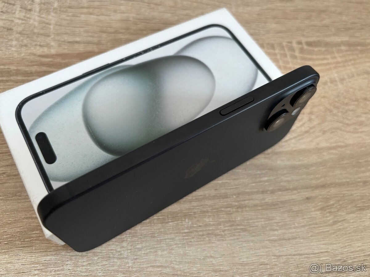 Apple iPhone 15 128GB - 2