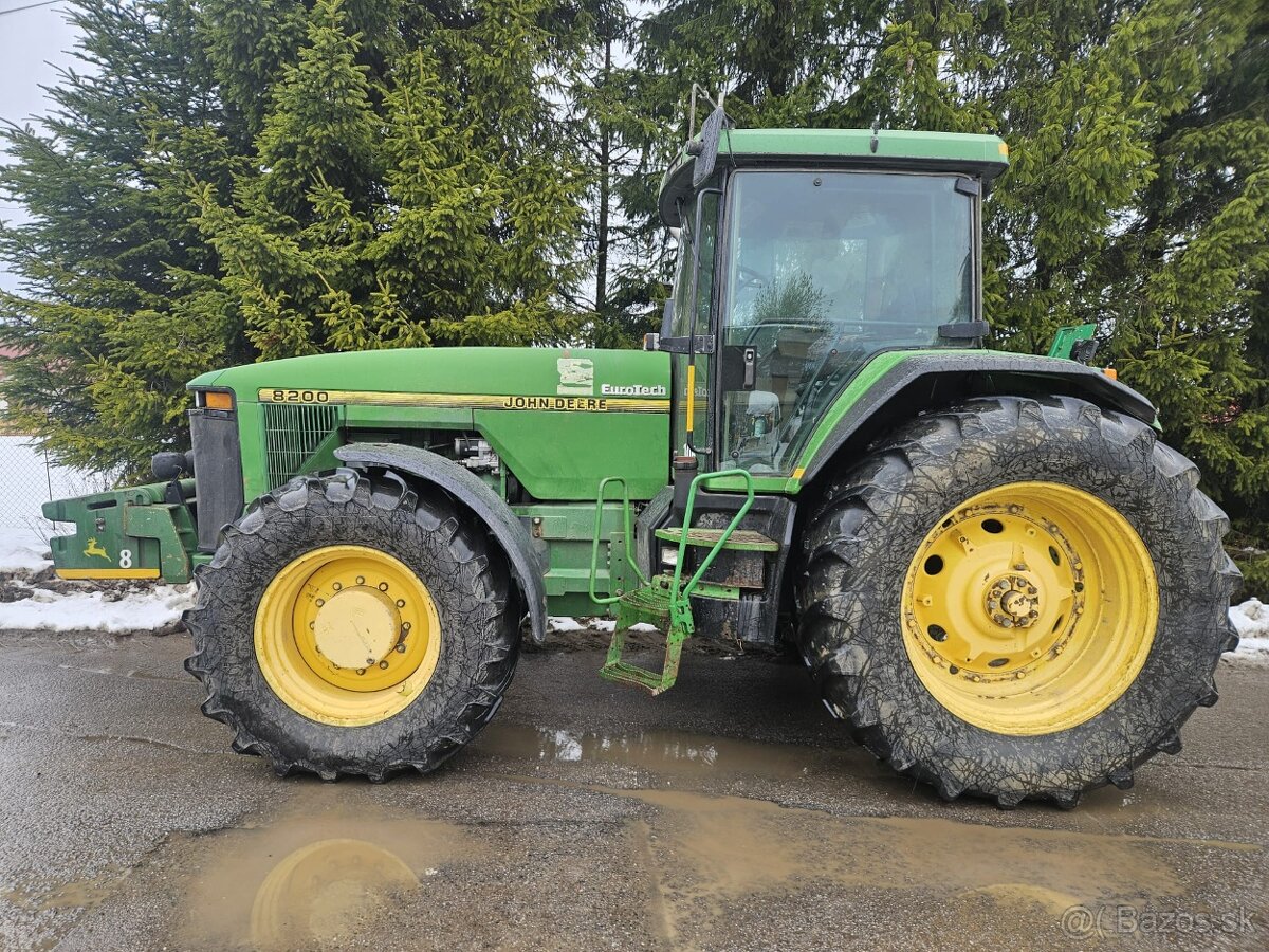 John Deere 8200 - 2