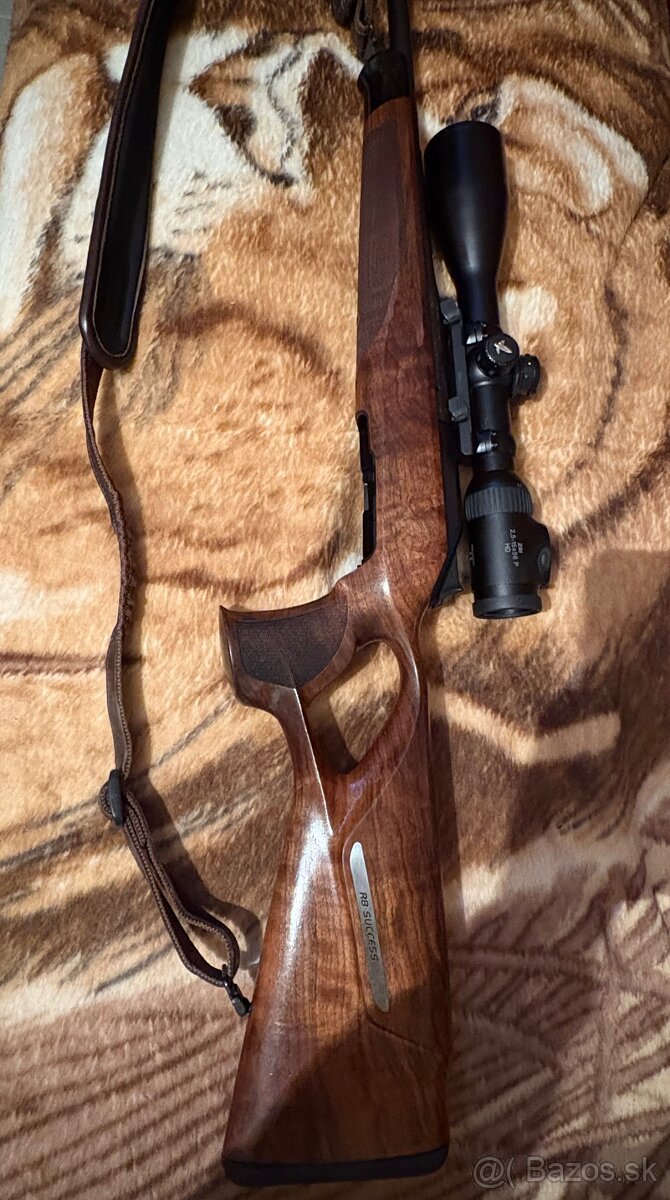 Pažba Blaser R8 SUCCES - 2