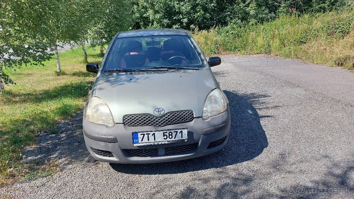 Toyota Yaris 1.0 VVT-i - 2