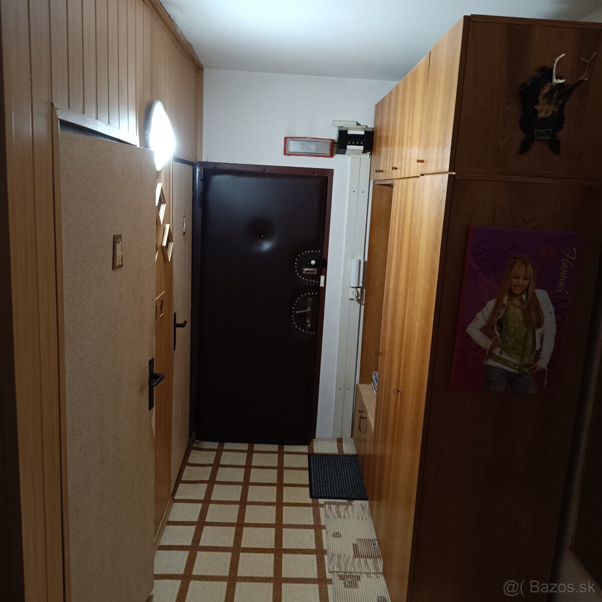 3 - izbový byt s balkónom - 2