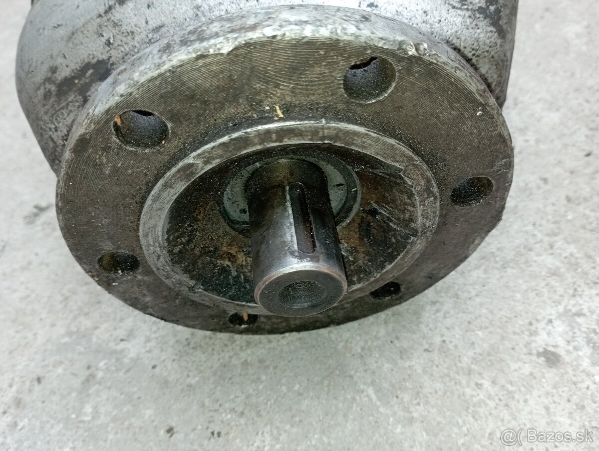 Hydraulické čerpadlo Praga - 2