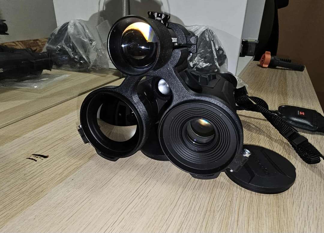 ✅Držiak externého prisvitu Hikmicro Habrok 60/50 - 2