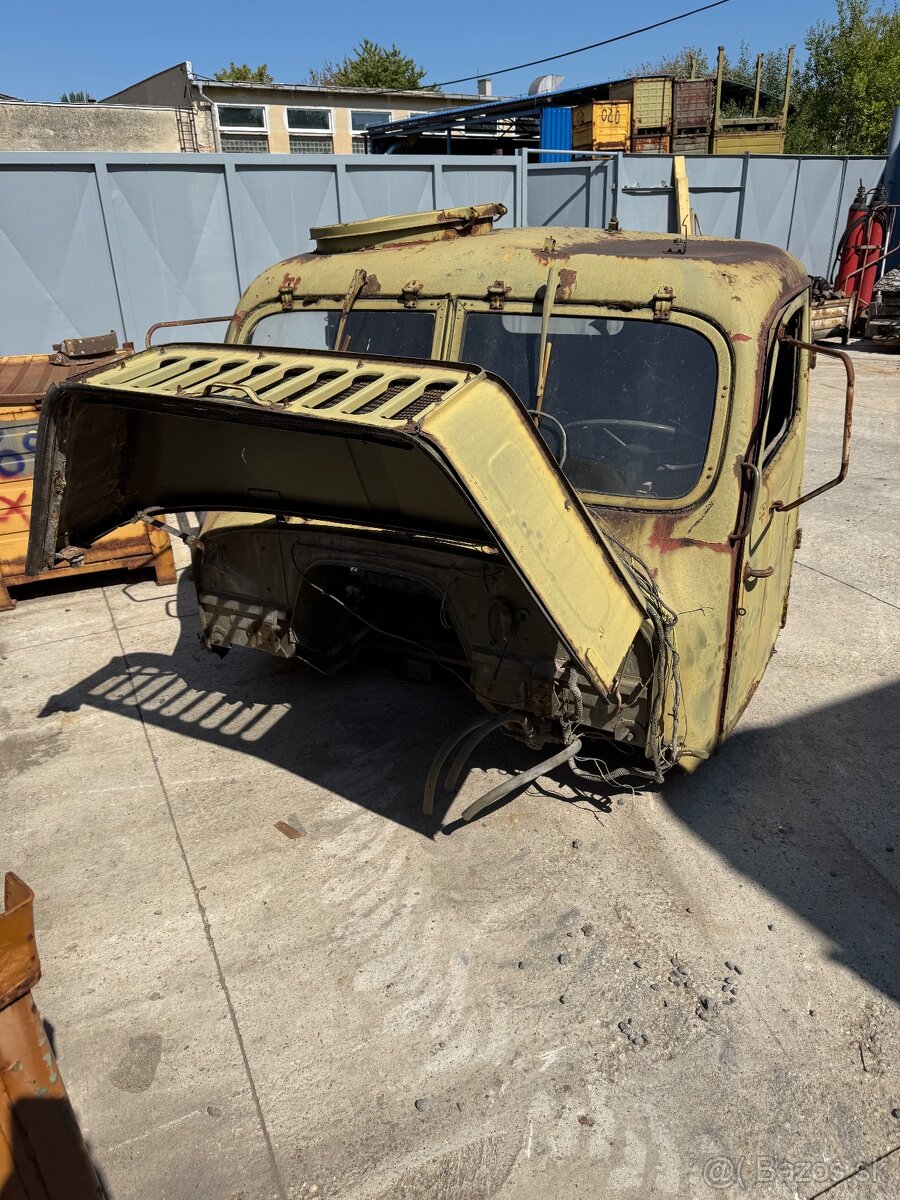 Predám kabínu Pv3s V3S - 2