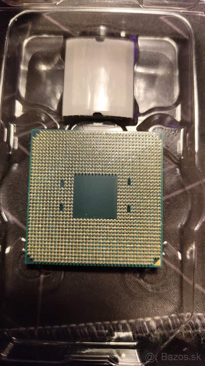 AMD Ryzen 7 5700x3D,2 roky Zaruka - 2