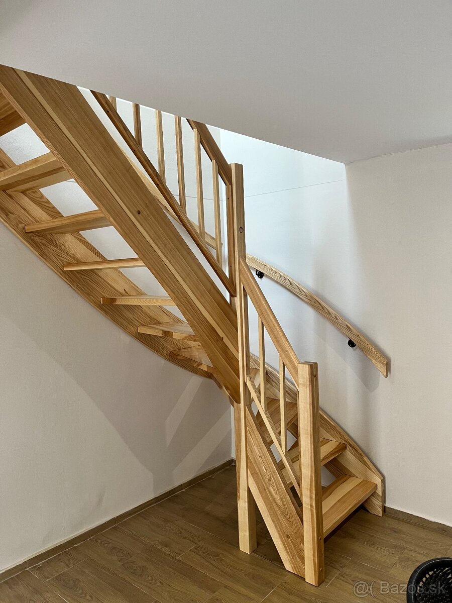 Schody, samonosne, obložkove - 2