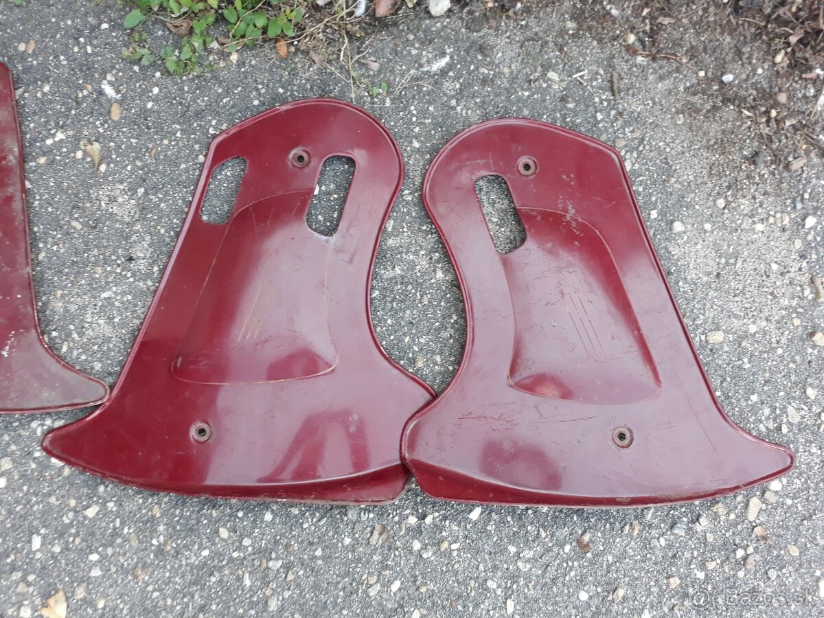 Bočné plechy Jawa-Čz... - 2