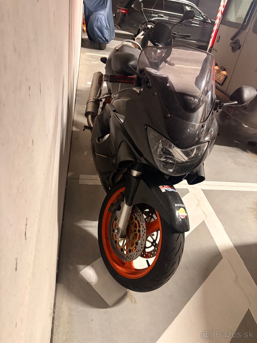 Honda cbr600 - 2