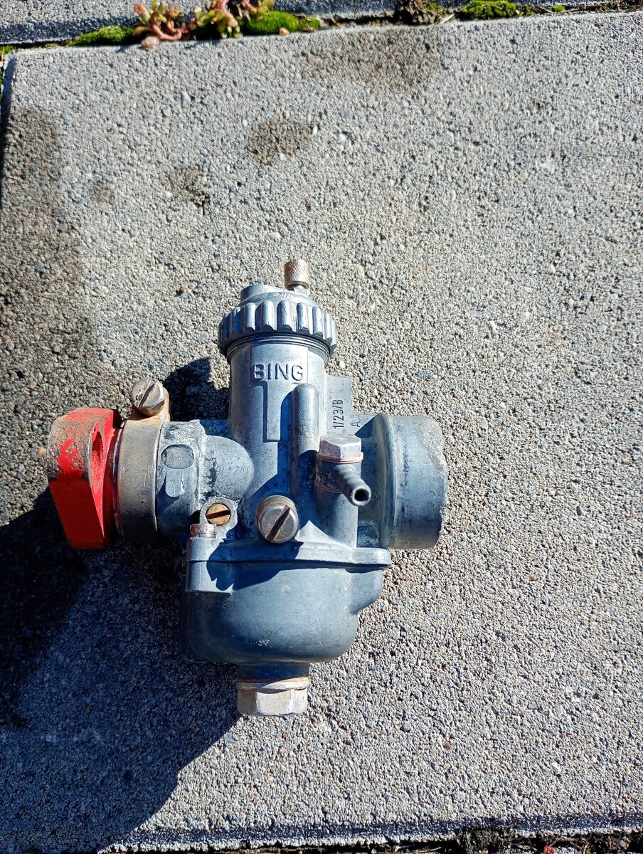 Karburátor BING na MF70 - 2