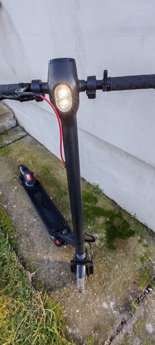 Elektrická kolobežka - 2