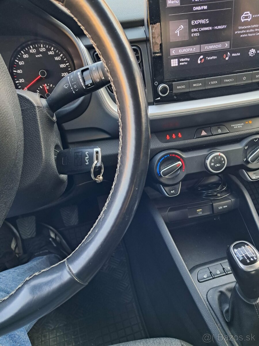 Predám Kia Stonic 1,0 74kw, benzín - 2