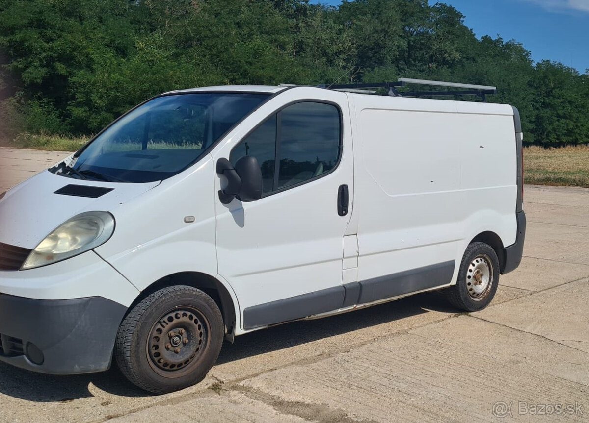 Renault Trafic Furgon 2.0 dCi L1H1 - 2