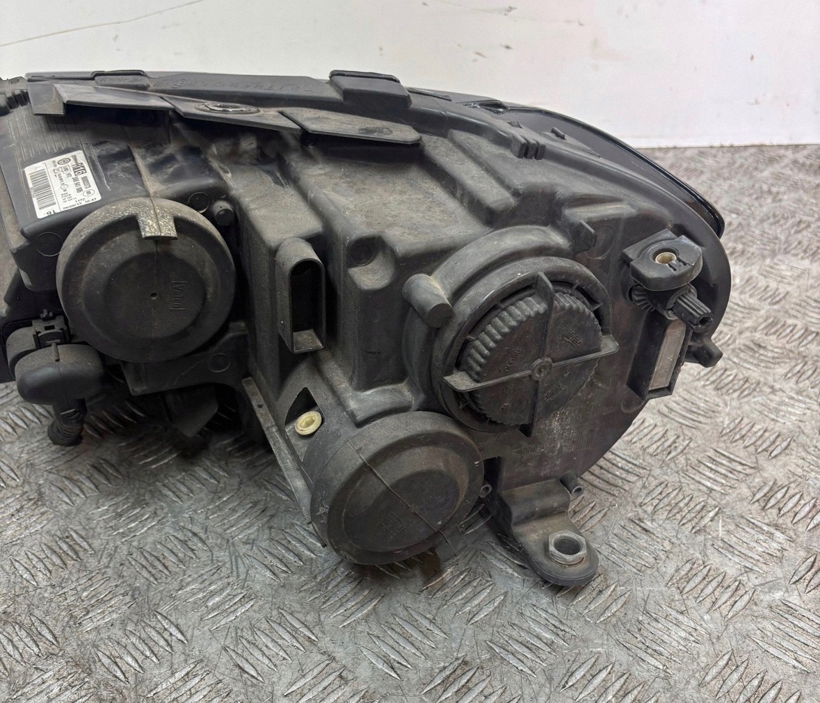 VW PASSAT B7 SVETLO LAVE PRAVE - 2