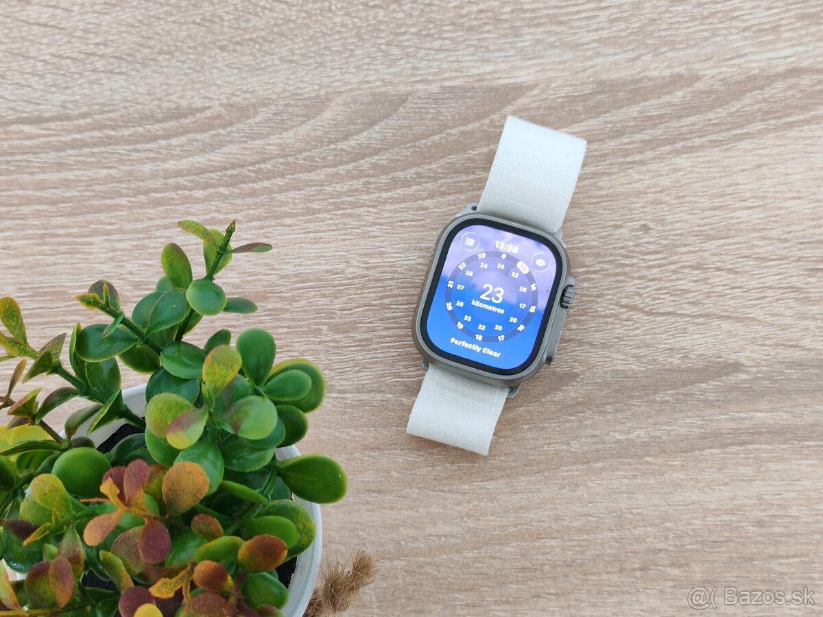 Apple Watch Ultra GPS+Cellular 49mm Titanium Case - 2