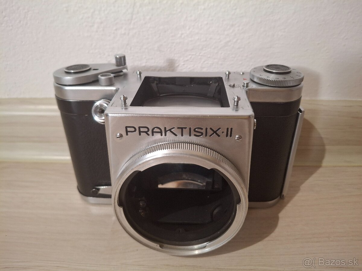 Fotoaparát PRAKTISIX II - 2