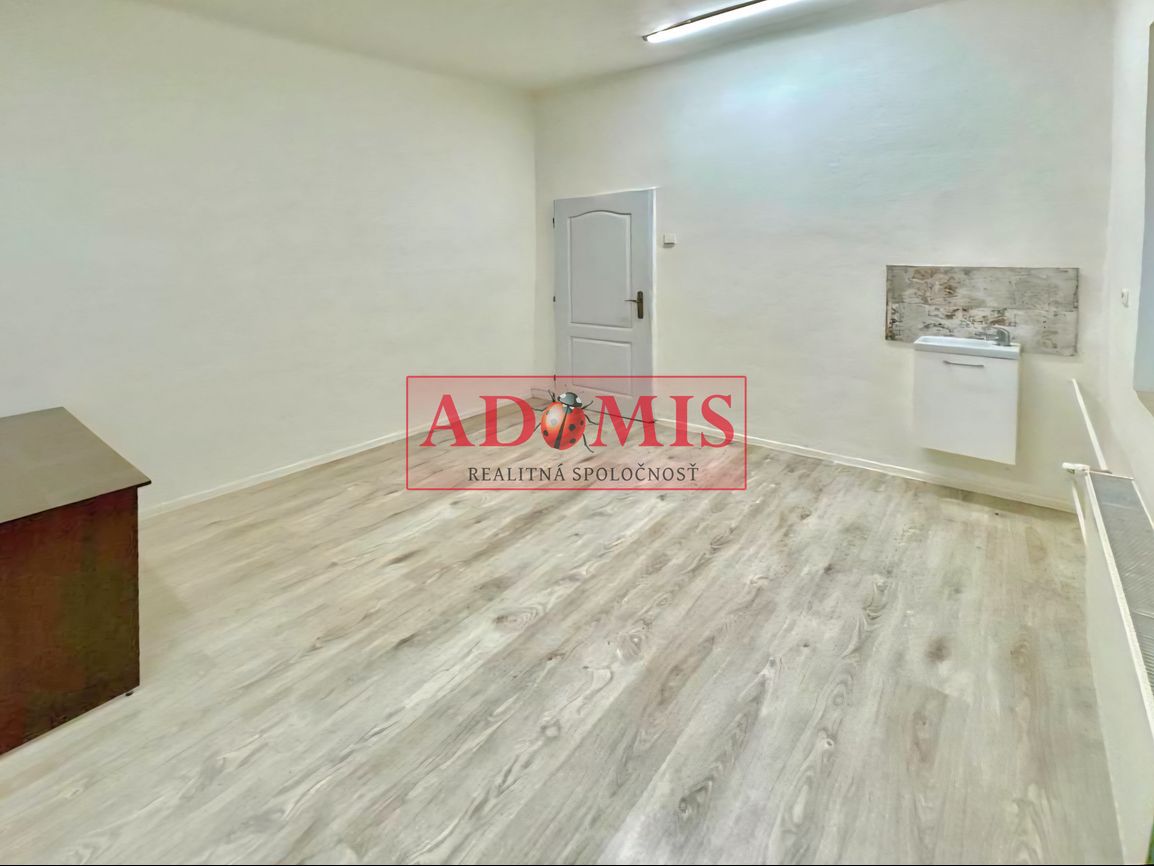 ADOMIS - prenájom priestorov 20m2 Rooseveltova 6 Košice, ved - 2