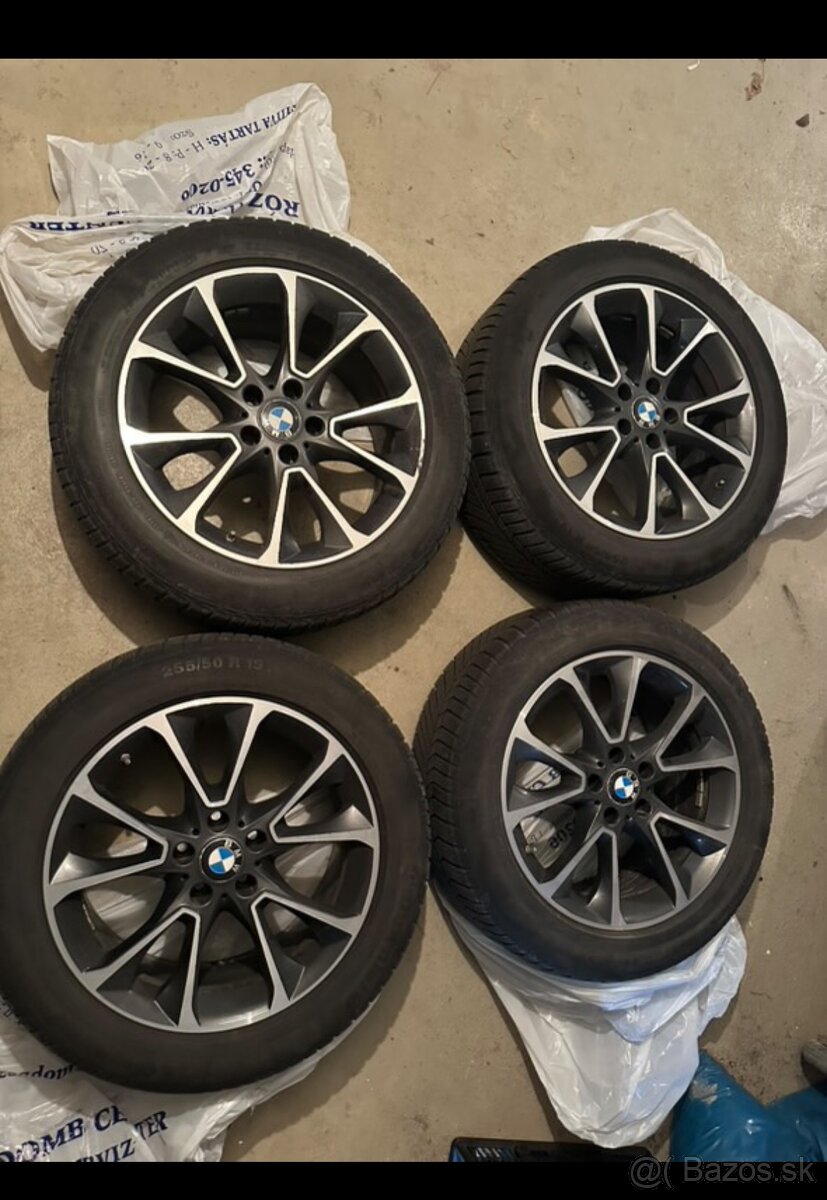 Bmw 5x120 R19 255/50 zimné - 2