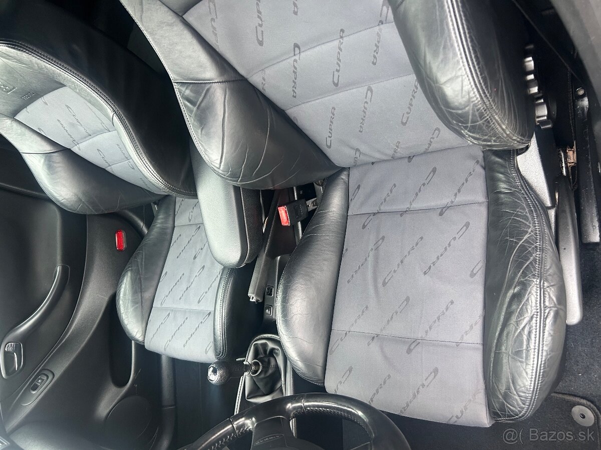 Sedačky Cupra 4 Seat Leon - 2