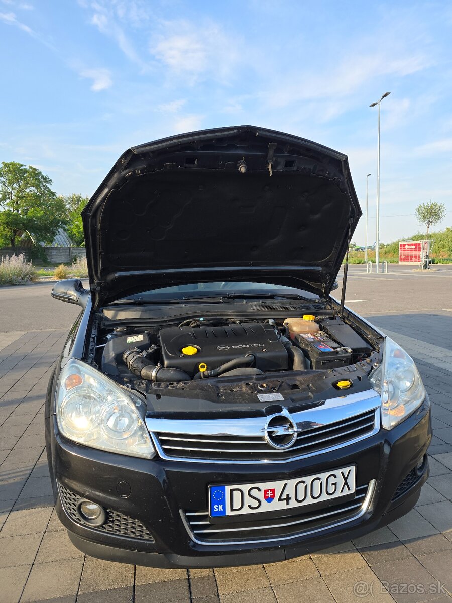 Opel Astra - 2