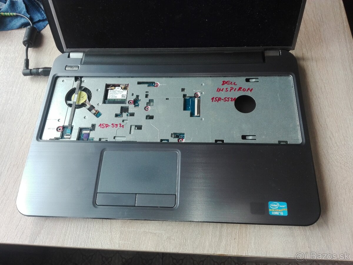 Rozpredám DELL E6520. E5440. E5500. 15R-5521. D830. - 2