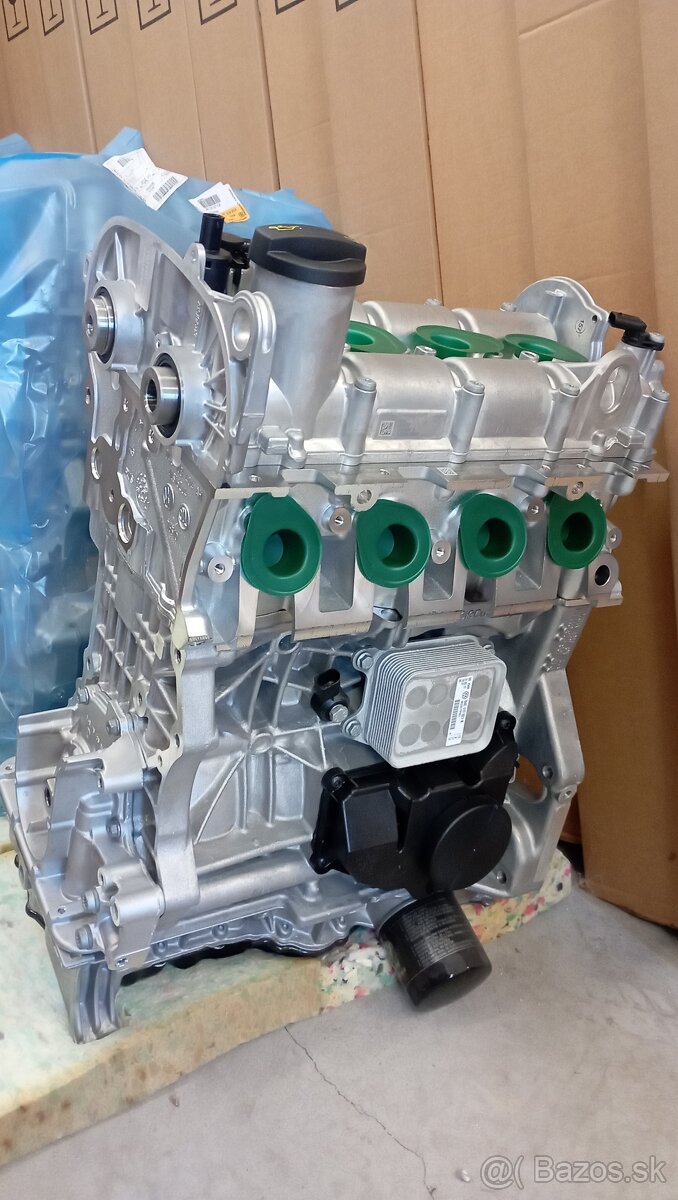 Motor 1.6 81kW 04E100037C CWVA - 2