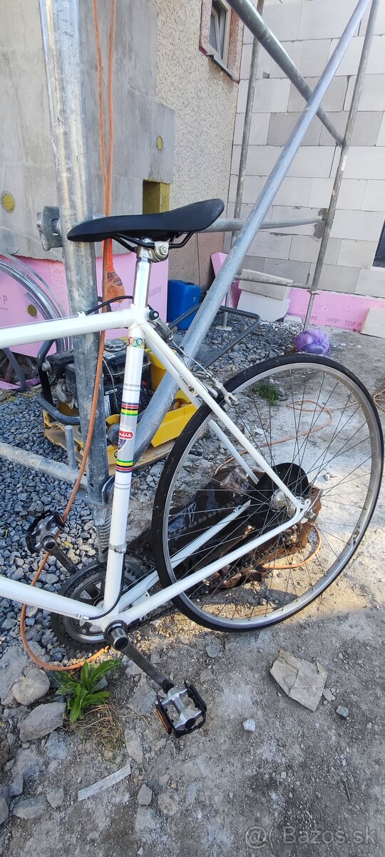 Predám cestný bicykel favorit po Repase - 2