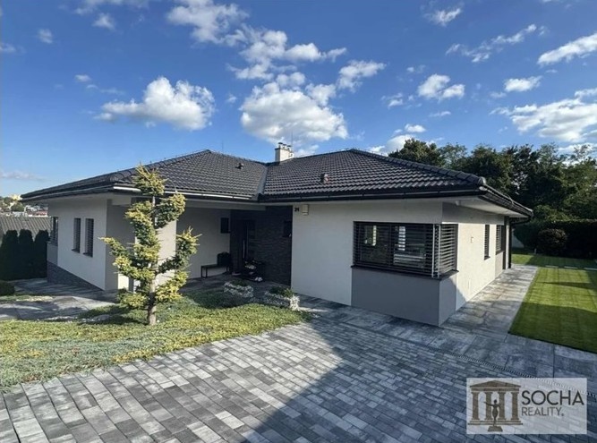 Moderný bungalov na príjemnom pozemku vo VK - 2