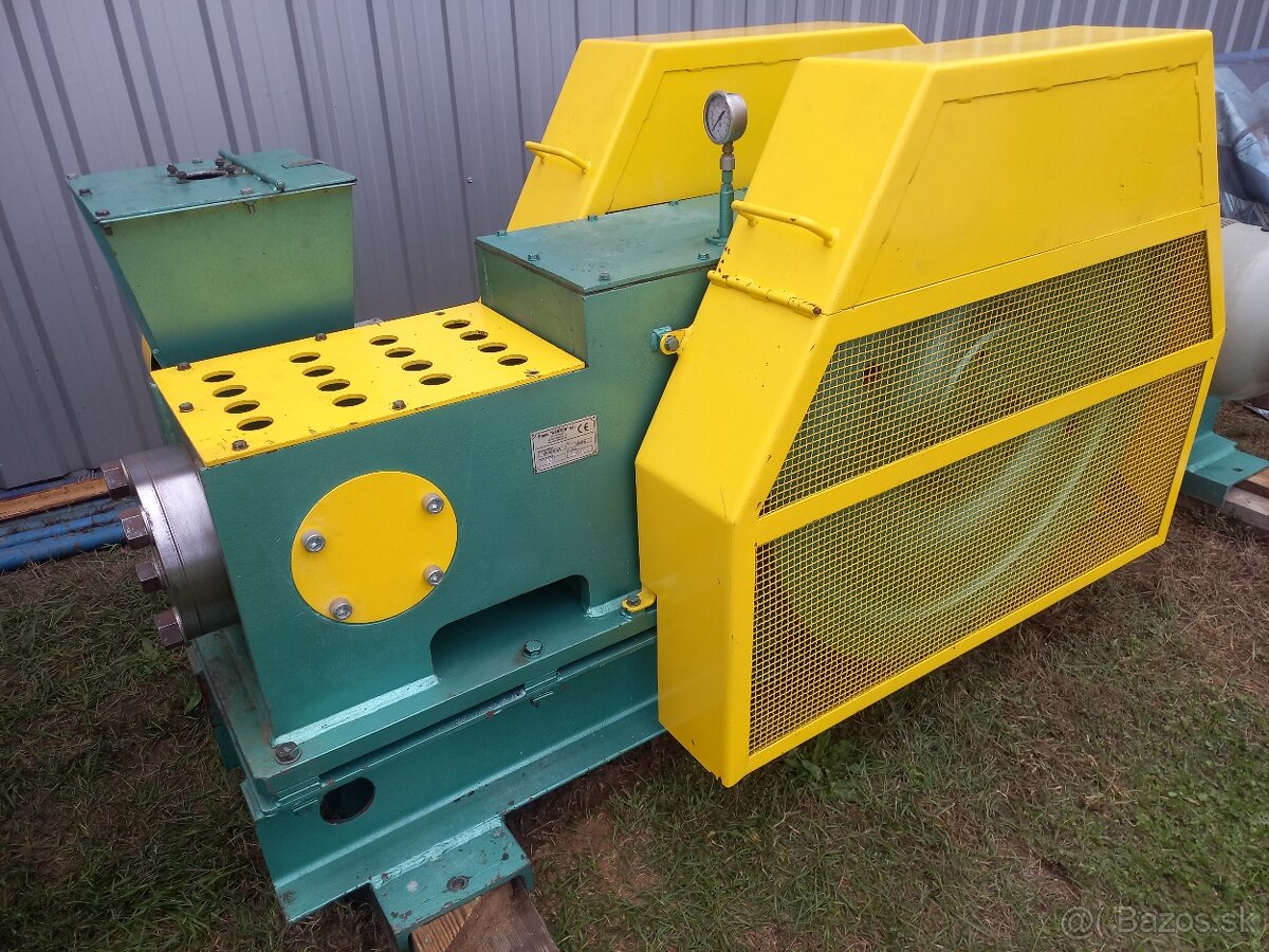 Briketovaci lis Vector - 2