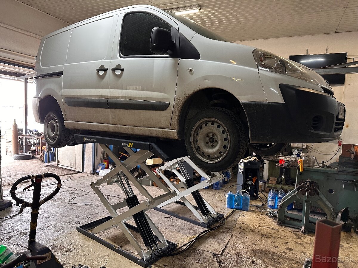 Noznicovy zdvihak 3800kg - 2