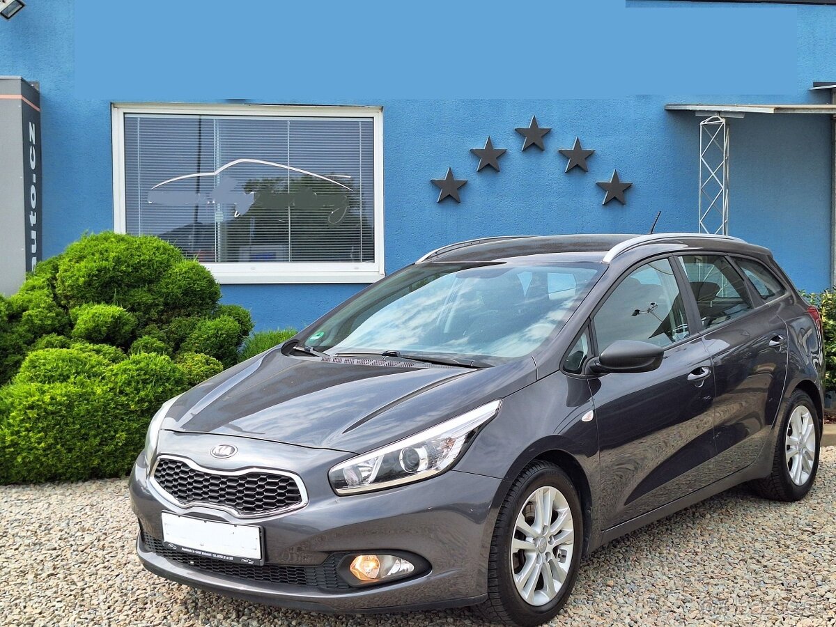 Kia Ceed 1.6CRDi 1. majitel, SERVISKA - 2