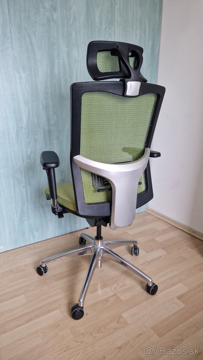 Vysokokvalitné kancelárske kreslo - 2