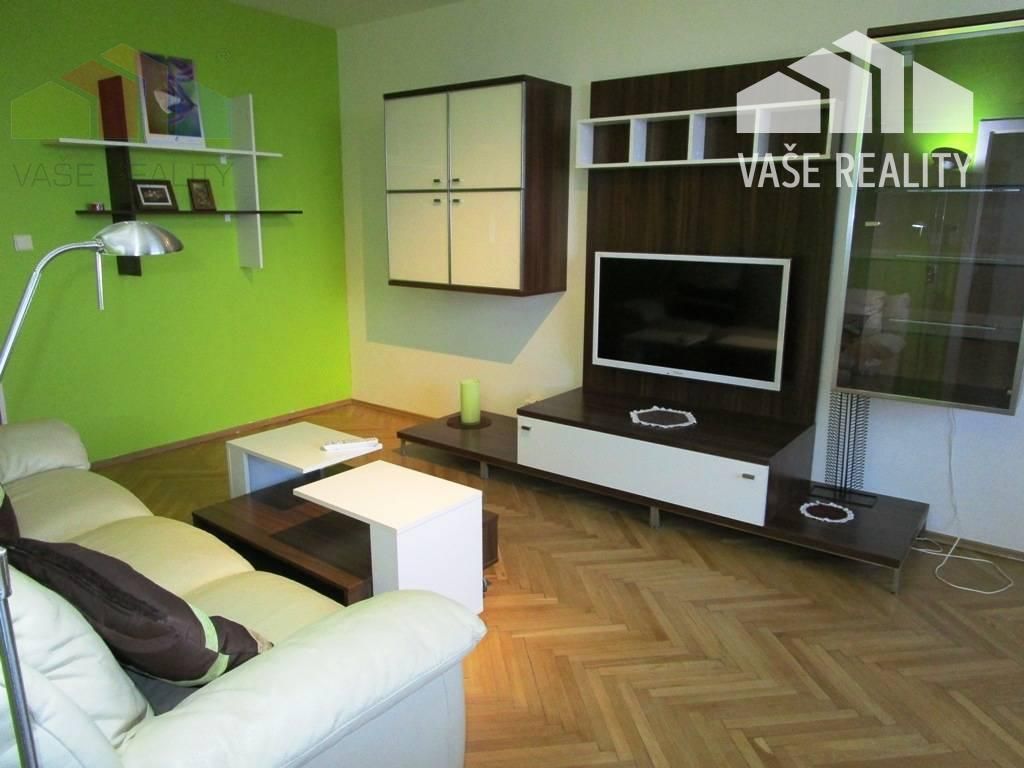 Prenájom veľký 2 izbový byt 67m2 s dvomi balkónmi Nitra - 2