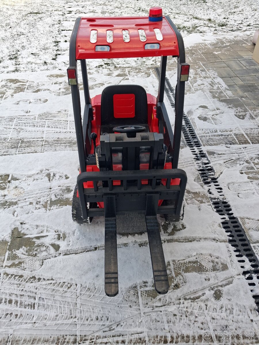 Vysokozdvižny vozík HECHT. - 2