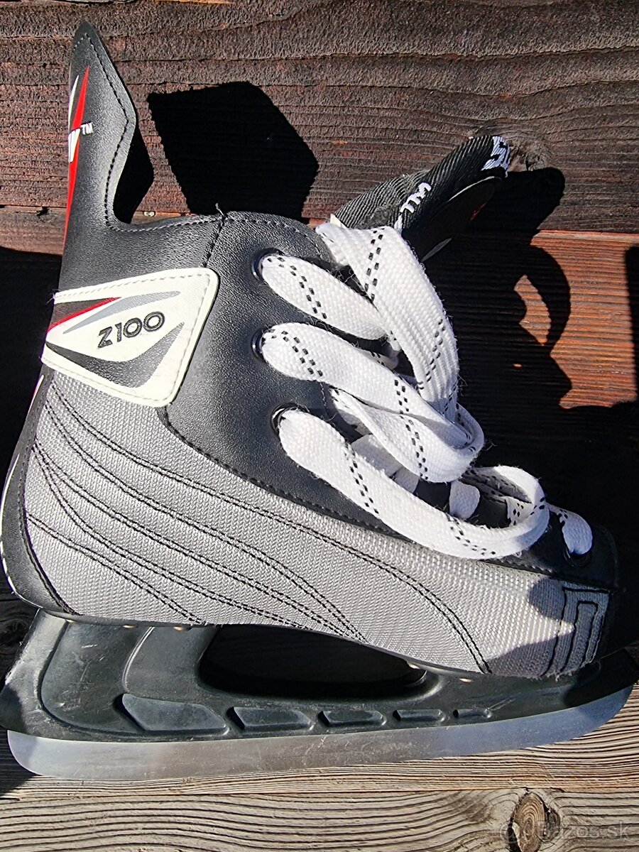 Predám-korčule Sulov,dobrý stav,číslo 39 - 2