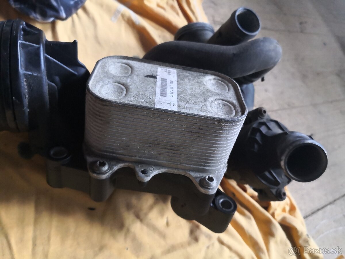 Chladič oleja Škoda 03L117021C - 2