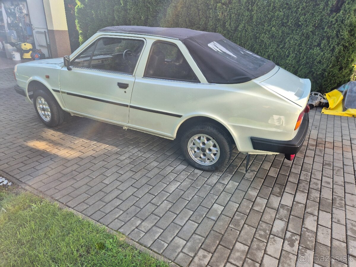 Predam skoda rapid cabrio 136 - 2