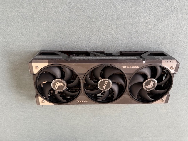 Asus TUF Gaming GeForce RTX 5080 16GB GDDR7 - 2