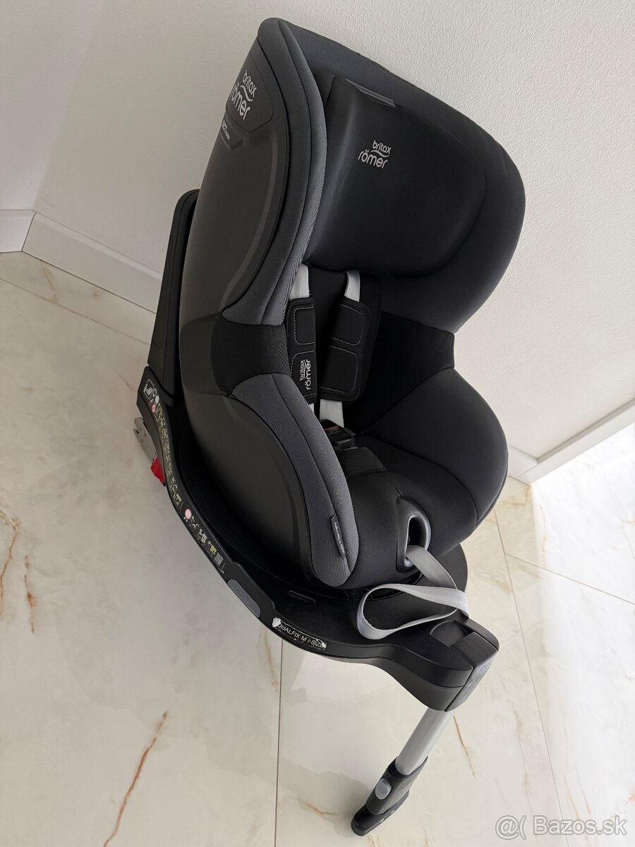Autosedačka Britax Römer Dualfix M i-Size - 2
