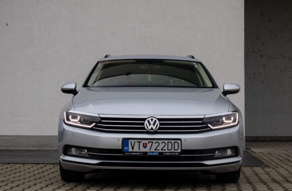 Volkswagen Passat Variant 2015 - 2