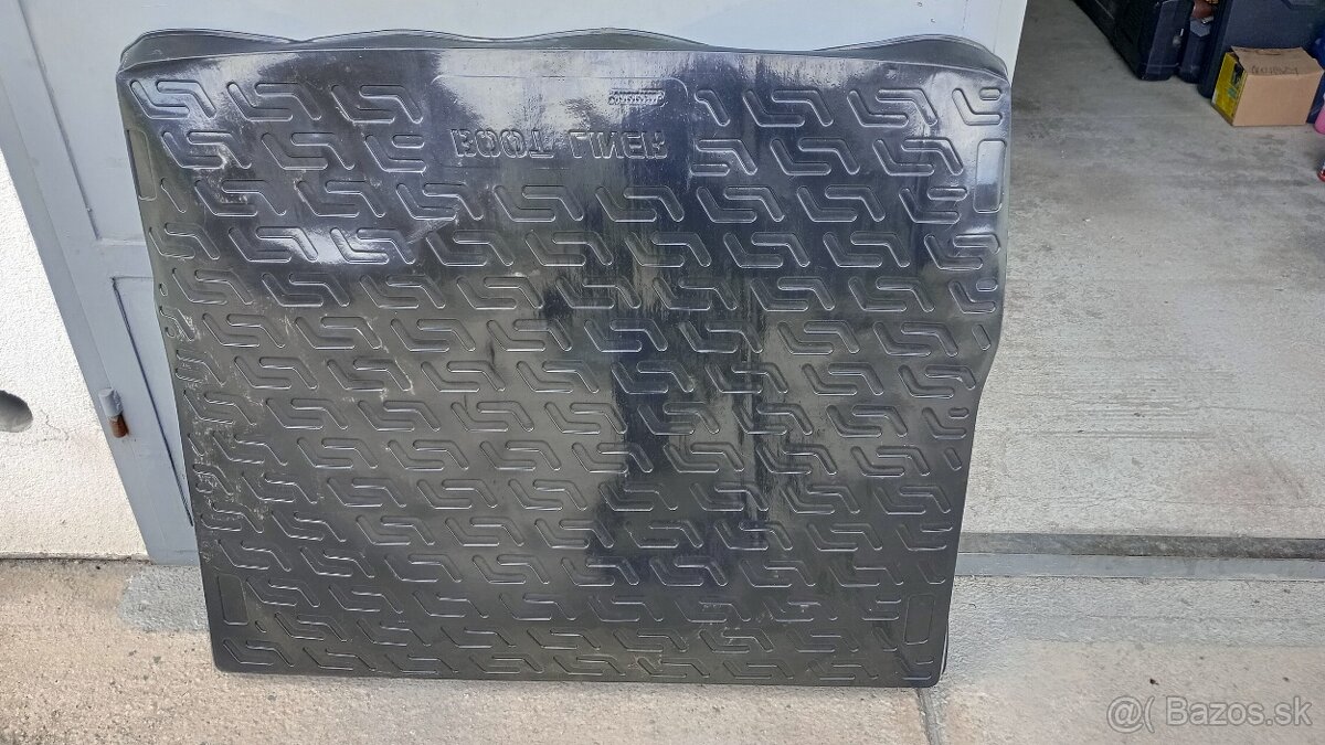 Predám plastovo gumovu vaňu do Ford FOCUS - 2