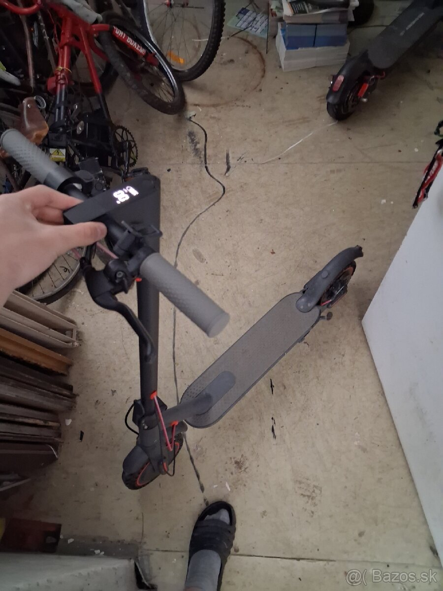 Predam Kolobežku elektricku - 2