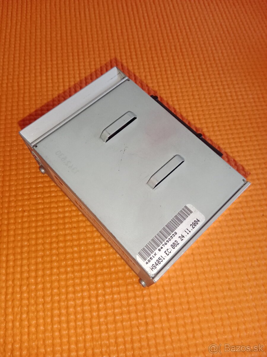 Zosilňovač hifi bmw e60 e61 e65 - 2