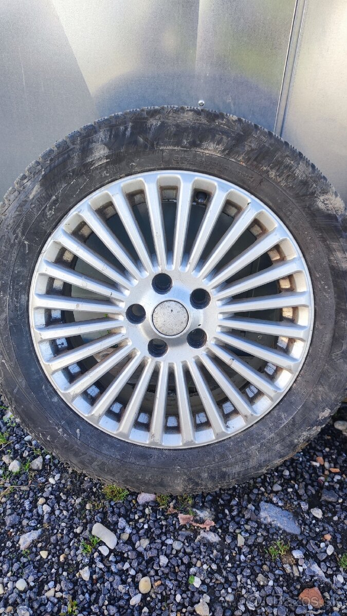 5x108 R16 elektróny Ford - 2