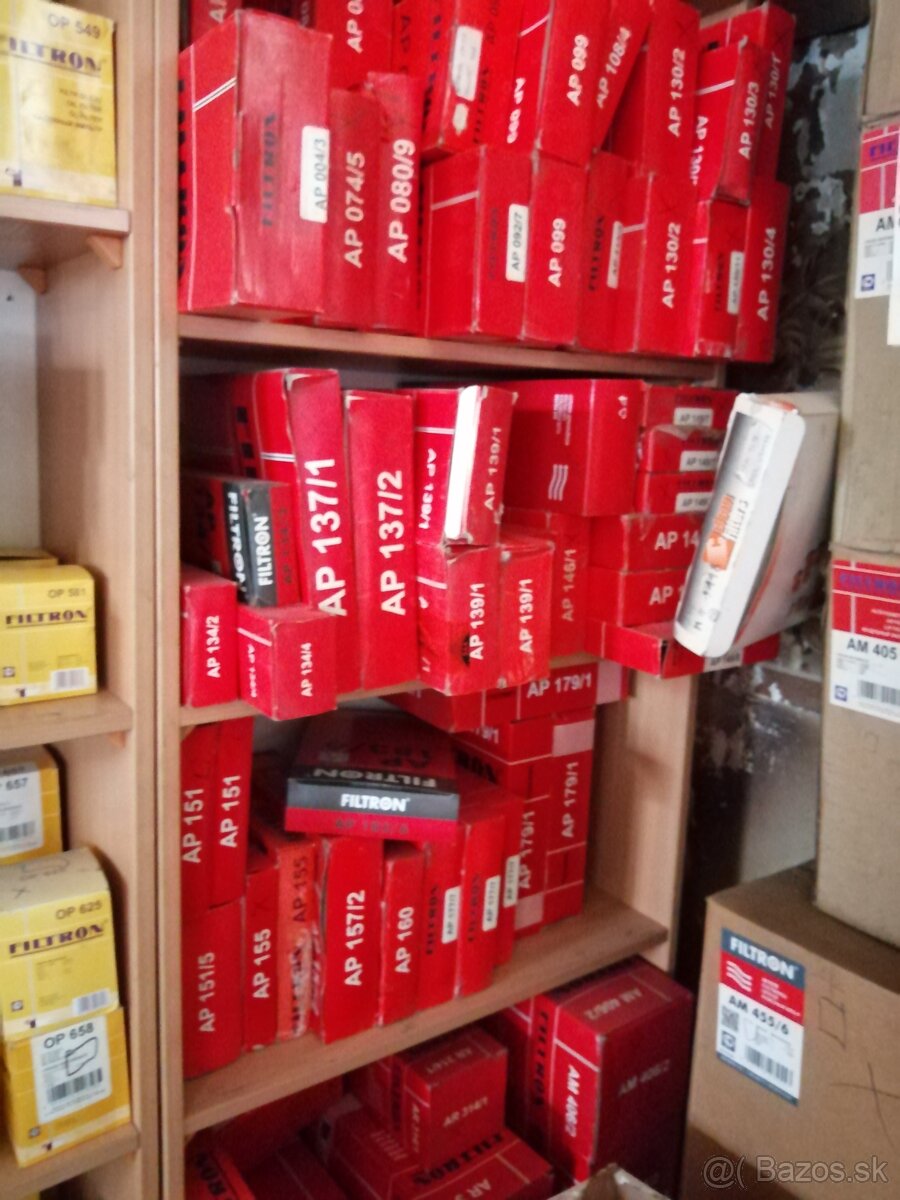 Prodám SKLAD NÁHRADNÍCH DÍLŮ BRZD - 2