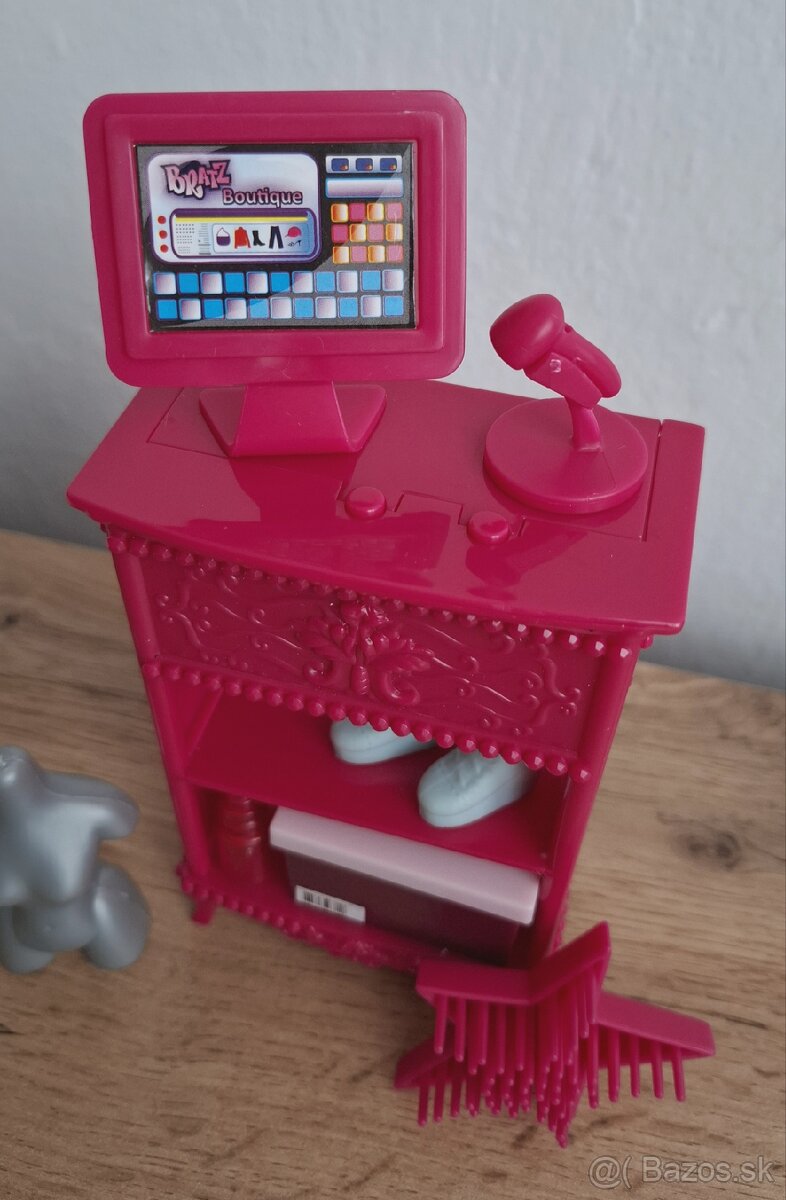 Obchod a pokladňa s doplnkami - 2