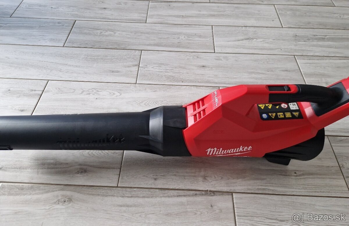 Milwaukee M18 FBLG3 - 2