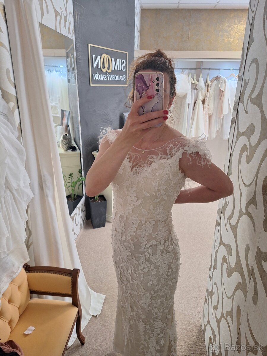 Krásne popolnočné alebo spoločenské šaty - 2