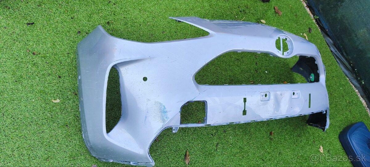 Nárazník Toyota Yaris Cross - 2